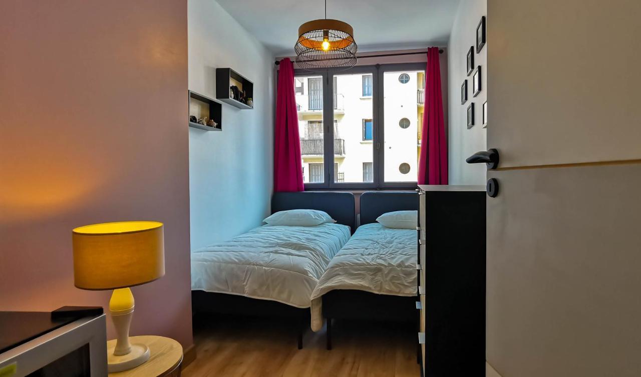 Le Coquet - Gare - Hyper Centre - Parking - Wifi - Netflix - Disney+ Annecy Bagian luar foto